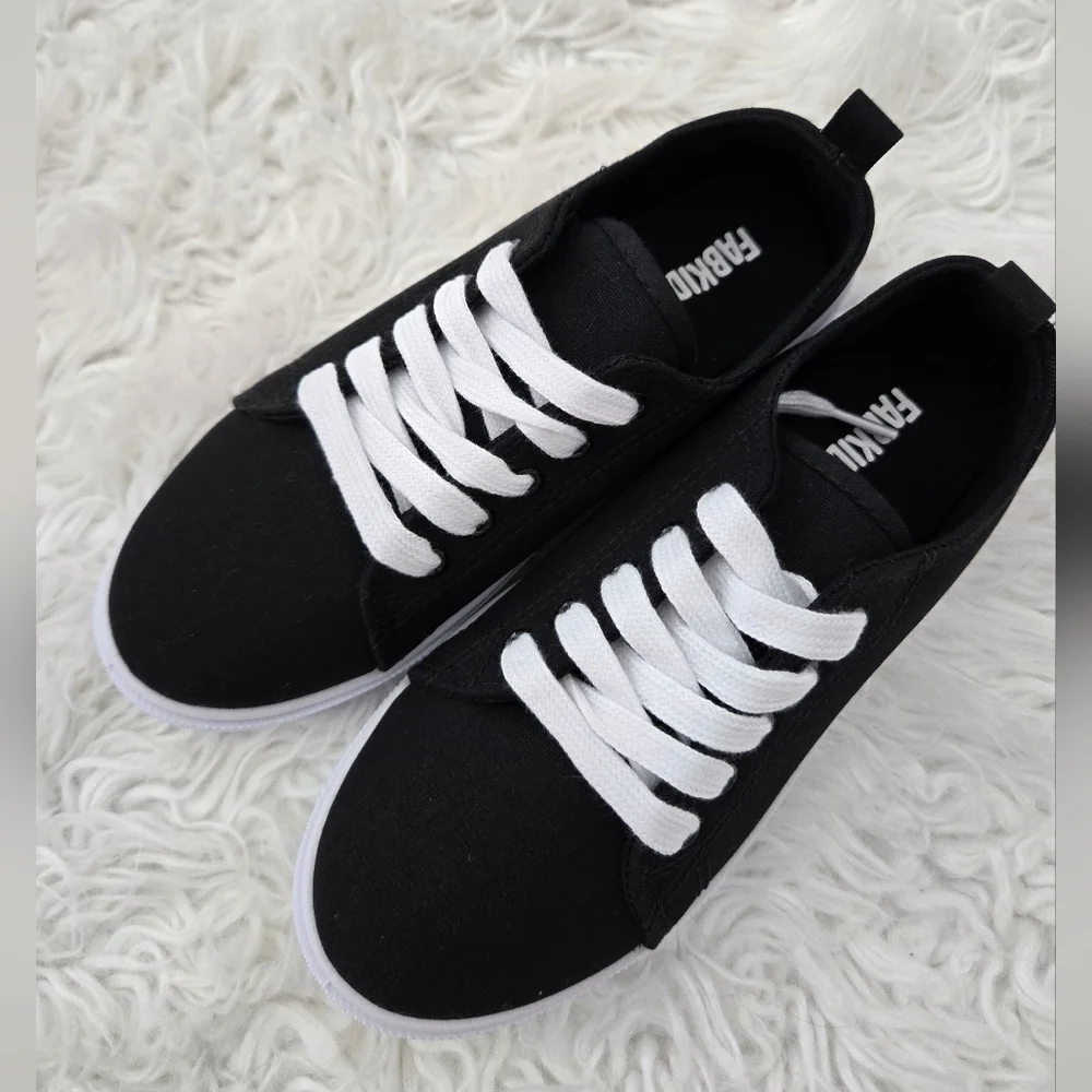 fabkids lace up